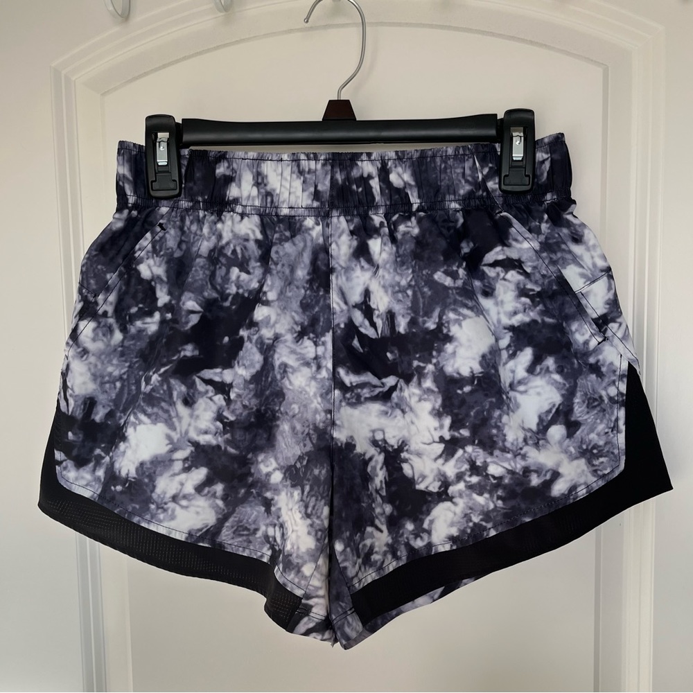 Athletic Works Black and White Marble Athletic Shorts S (4-6)